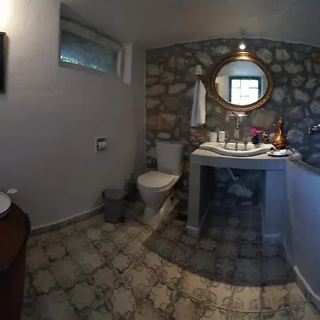 Nyaraló Katoi *
